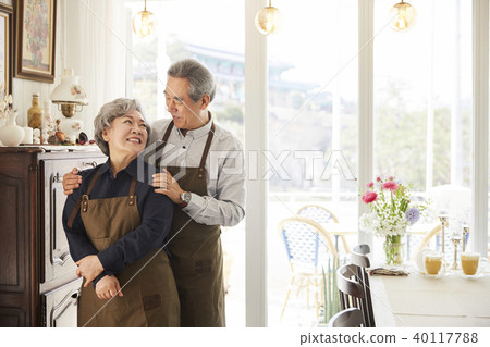 生活,老夫妻,丈夫,妻子,在一起 生活,老夫妻,丈夫,妻子,在一起 40117788