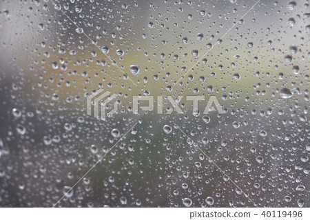 The rain drifted to the glass. Causing a drop of  40119496