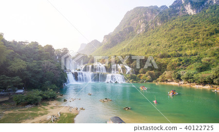 Ban Gioc waterfall in north of Vietnam Ban Gioc waterfall in north of Vietnam 40122725