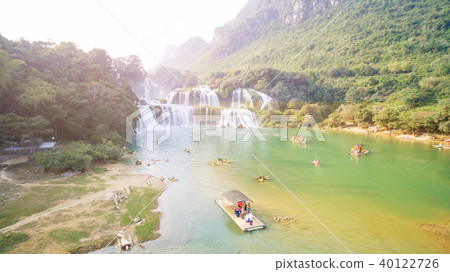 Ban Gioc waterfall in north of Vietnam Ban Gioc waterfall in north of Vietnam 40122726