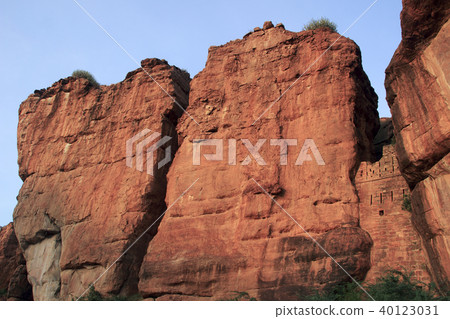 Red Sandstone Rocky walls Red Sandstone Rocky walls 40123031