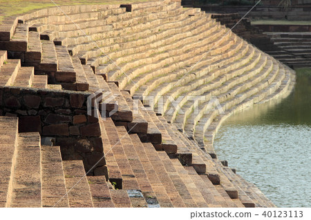 Stone Steps at Lake Stone Steps at Lake 40123113