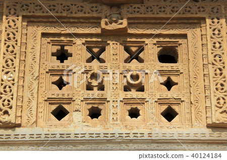 Stone Window Notches 40124184