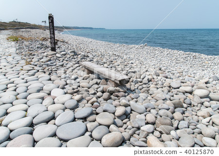 Beach of rock stone (Tottori Prefecture) Beach of rock stone (Tottori Prefecture) 40125870