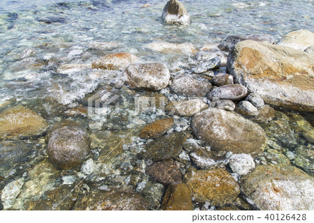 Beach of rock stone (Tottori Prefecture) 40126428