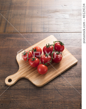 Branched tomato Branched tomato 40129134