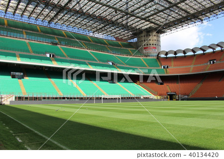 San Siro: Stadio Giuseppe Meazza (Italy / Milano) 40134420