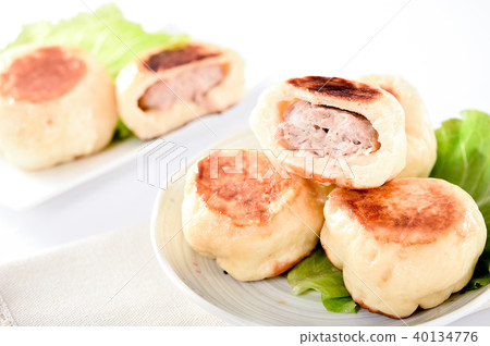 台灣 美食 水煎包 Pan-Fried Leek Buns Shui Jian Bao 水揚げまん 40134776