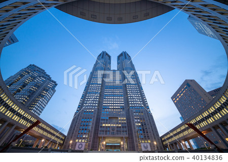 東京都政府大樓黃昏 40134836