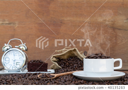 Crazy in love with coffee 40135283