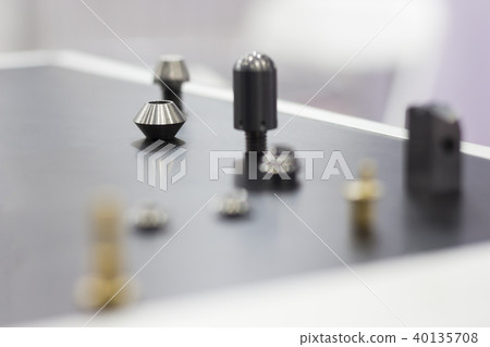 small metal mechanical spare parts 40135708