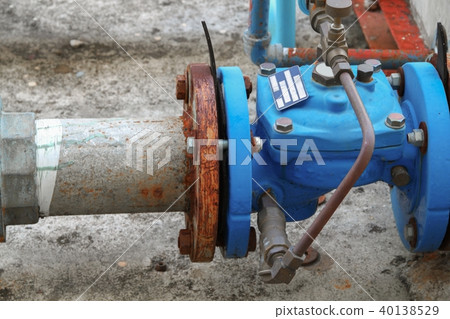 water valve plumbing joint steel rust old tap pip water valve plumbing joint steel rust old tap pip 40138529
