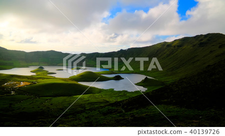 Caldeirao crater, Corvo island, Azores, Portugal Caldeirao crater, Corvo island, Azores, Portugal 40139726