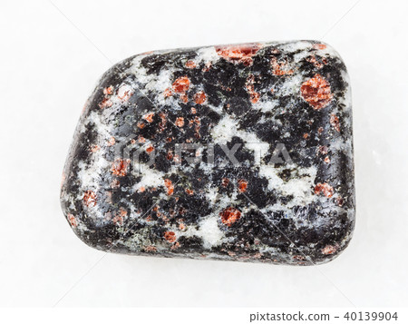 Garnet crystals in polished Hornblende stone 40139904