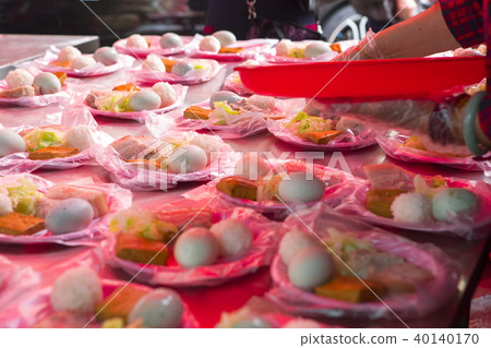 Three sacrifices, sacrifices, religion, swearing, holdings, religion, Sacrificial offerings, Three sacrifices, sacrifices, religion, swearing, holdings, religion, Sacrificial offerings, 40140170