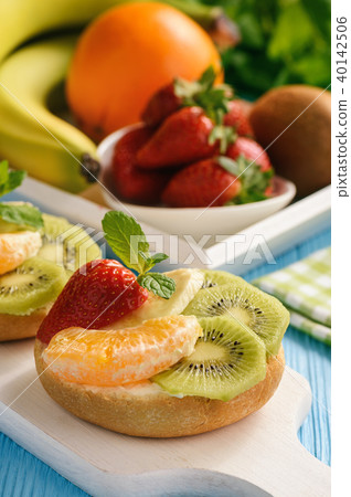 Healthy breakfast fruits and ricotta sandwiches. Healthy breakfast fruits and ricotta sandwiches. 40142506