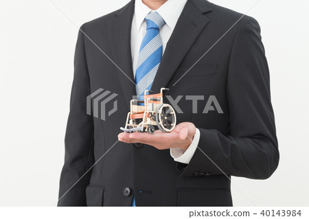Medical care image 40143984