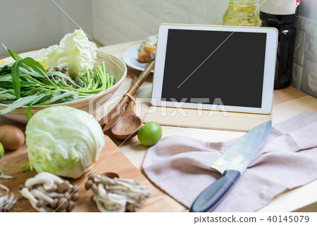 Ingredient and equipment for cooking with tablet Ingredient and equipment for cooking with tablet 40145079