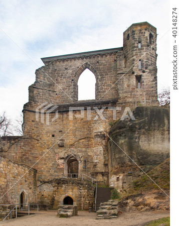 Oybin castle built in trirdteen century in Germany 40148274