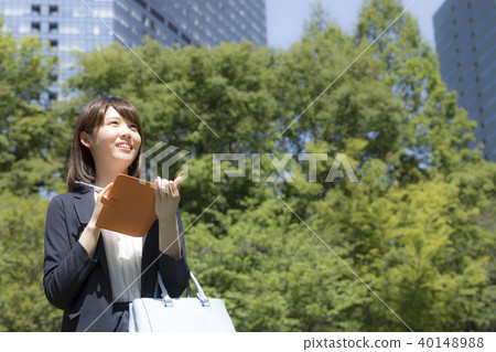 女性OL通勤走出勤通勤銷售 女性OL通勤走出勤通勤銷售 40148988