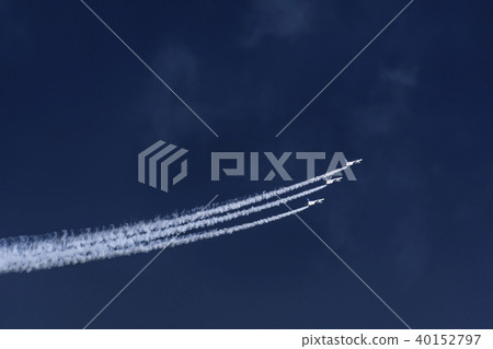 Blue Impulse Over-the-Base Training 3 Line Abstract Rolls Blue Impulse Over-the-Base Training 3 Line Abstract Rolls 40152797