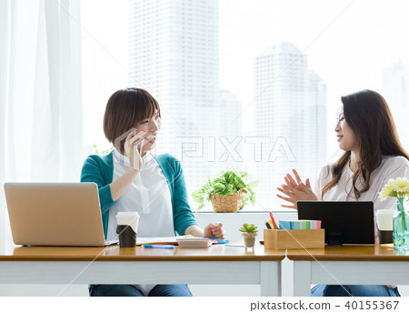 business woman, businesswoman, meeting 40155367