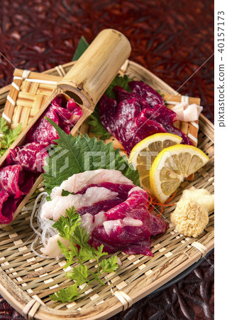 新鮮的馬肉盤 40157173