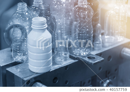 The various type of plastic bottle 40157759