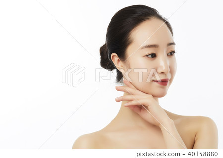 Young woman, beauty Young woman, beauty 40158880