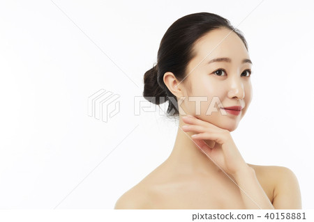 Young woman, beauty 40158881