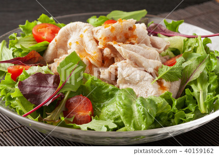 Cold shabu salad 40159162