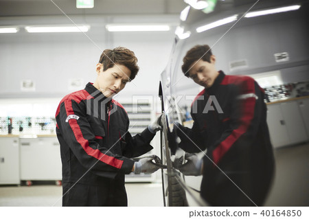 Mechanic, auto repair, car repair, vehicle maintenance, car center, industrial Mechanic, auto repair, car repair, vehicle maintenance, car center, industrial 40164850
