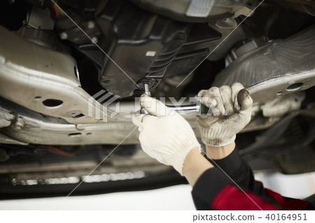 Engine oil, replacement, car maintenance, car repair, car maintenance, car center, industrial 40164951
