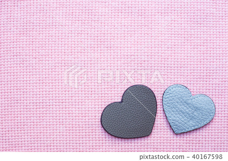 leather heart-shaped 40167598