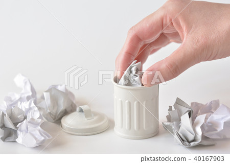 Paper waste and trash can 40167903