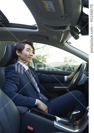 driving driving 40168078