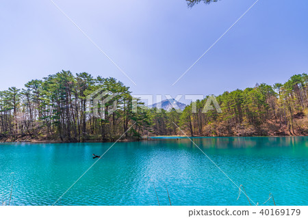 Fukushima/Urabandai Gokininuma Bishamonuma and Bandaisan 40169179