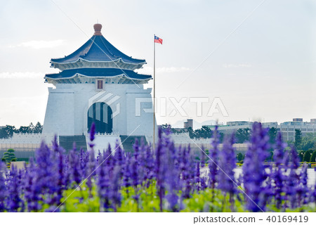 Chiang Kai-shek Memorial Hall Chiang Kai-shek Memorial Hall Zhongzheng Memorial Hall Freedom Square Free Market 40169419
