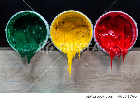 green yellow and red colors of plastisol ink green yellow and red colors of plastisol ink 40171760