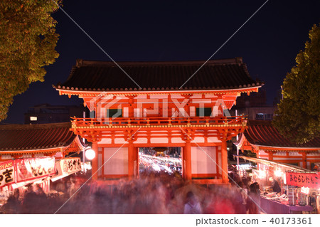 Yasaka Shrine 40173361