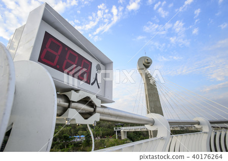 台灣高雄高雄，高雄山，康山野野新視野，中港山天橋 40176264