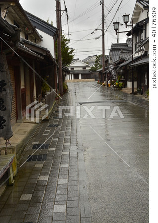 [兵庫縣Tamba Teiyama] Tsumaishi的城鎮景觀和雨的風景 40176309