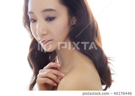 Young woman, beauty 40176446