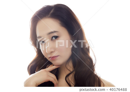 Young woman, beauty Young woman, beauty 40176488