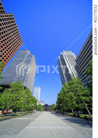 Ikoyuki Dori to Tokyo Station Marunouchi Chuoguchi 40177032