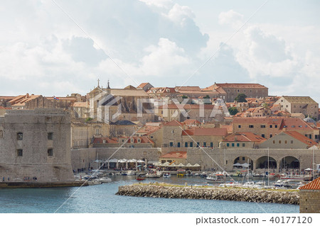 The bay and Old Town of Dubrovnik, Croatia The bay and Old Town of Dubrovnik, Croatia 40177120