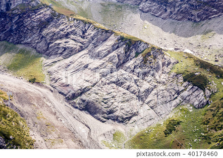 Photo of mountain slopes with vegetation 40178460