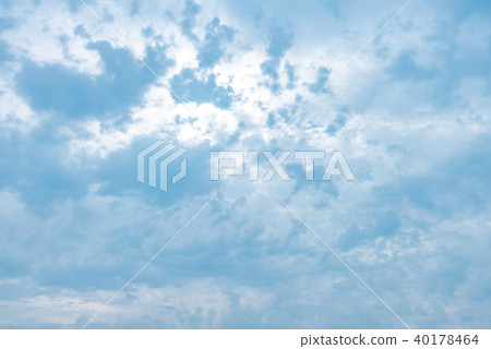 多雲的天空 Cloudy Sky 雲が多い空 背景 Image 桌布 Background 40178464