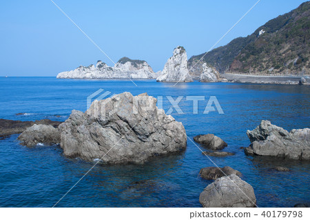 Shirasaki Coast (Wakayama Prefecture) 40179798