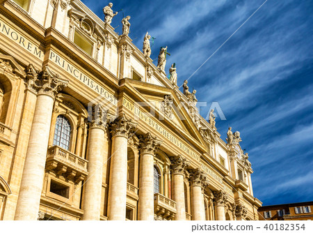 The Papal Basilica of St. Peter in the Vatican 40182354